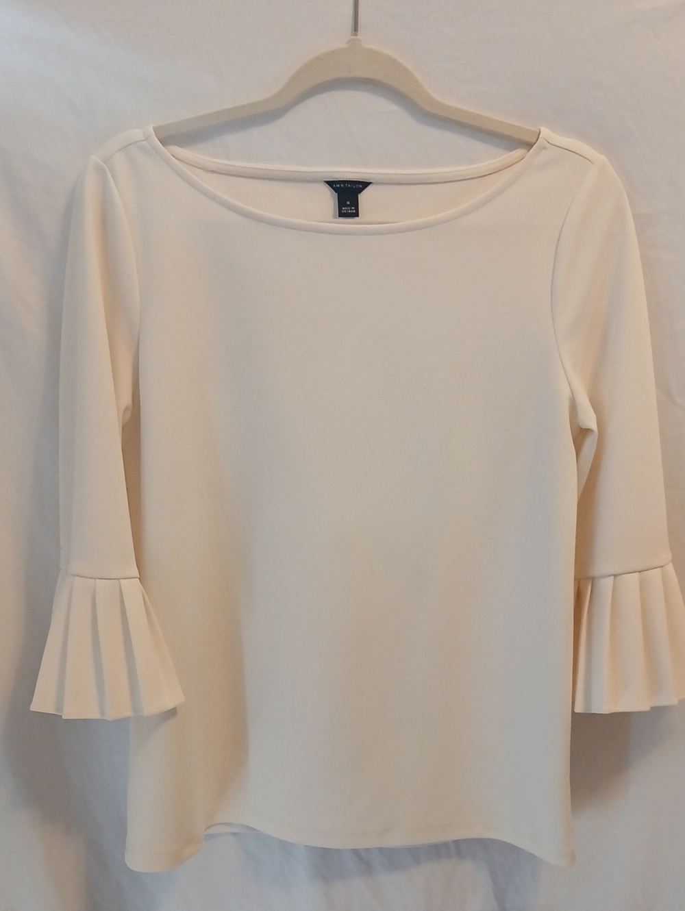 Ann Taylor Cream Ruffle-Cuff Boat Neck Blouse